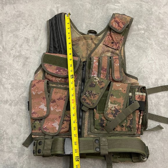UTG 547 Law Enforcement Tactical Vest, Woodland Digital - Picture 3 of 11